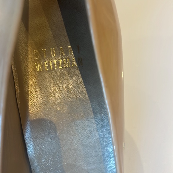 Cream coloured Stuart Weirzman heels - Picture 2 of 2